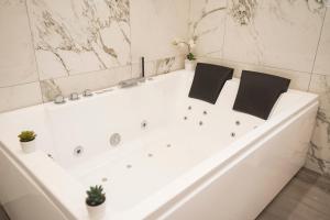 Kúpeľňa v ubytovaní LA DOLCE VITA ROOMS