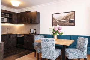 Kuchnia lub aneks kuchenny w obiekcie Living Central