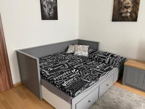 Posteľ alebo postele v izbe v ubytovaní Černý Tulipán - Apartmán 1
