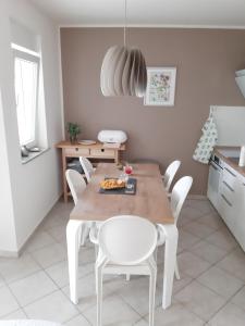 Kuchyň nebo kuchyňský kout v ubytování Apartment Luna Istriana