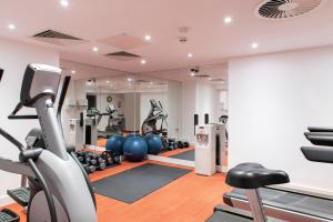 Fitness centrum a/nebo fitness zařízení v ubytování Cove Minshull Street