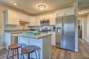 Gallery image of Modern St George Getaway with Shared Pool and Hot Tub! in St. George
