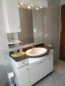 Zdjęcie z galerii obiektu Ático A Ponte w mieście Portonovo