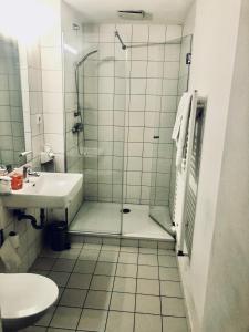 Koupelna v ubytování Nice studio in Friedrichschain area