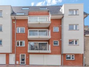 Budova, kde se apartmán nachází + 8 fotografií
