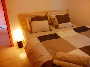 Cama o camas de una habitación en Holiday Home Casetta salita ai Castelli by Interhome