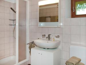 Koupelna v ubytování Holiday Home Rustico Enrico by Interhome + 15 fotografií