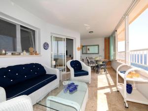 Posedenie v ubytovaní Apartment Orellana-5 by Interhome + 21 fotografií