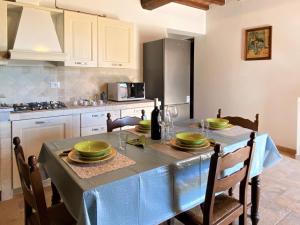 A kitchen or kitchenette at Apartment Libertas by Interhome