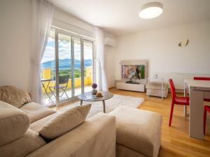 Posezení v ubytování Apartment Kvarner house-1 by Interhome