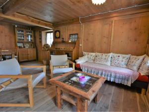 Posedenie v ubytovaní Holiday Home Rustico Olmo by Interhome