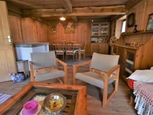 Kuchyňa alebo kuchynka v ubytovaní Holiday Home Rustico Olmo by Interhome