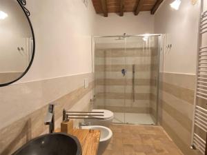 Kúpeľňa v ubytovaní Apartment Saxum by Interhome