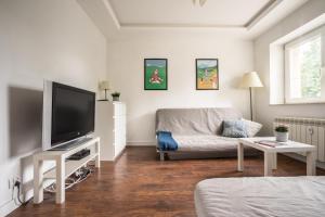 Fotografia z galérie ubytovania oompH Warsaw Big Apartment with Balcony near Old Town vo Varšave