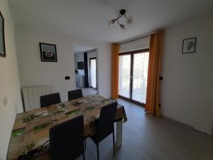 Kép La Maison de Joanna 2 szállásáról Châtillonban a galériában