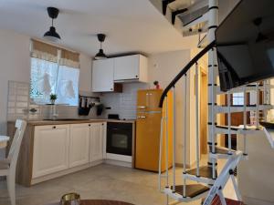 Kuchyň nebo kuchyňský kout v ubytování Apartman Ivano Cres