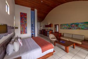 Postel nebo postele na pokoji v ubytování Xandari Resort & Spa
