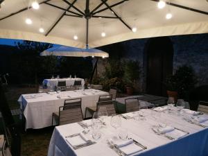 A restaurant or other place to eat at Il Castello dei Principi Sanseverino
