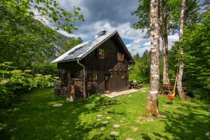 Afbeelding uit fotogalerij van Chalet TISA in Bohinj