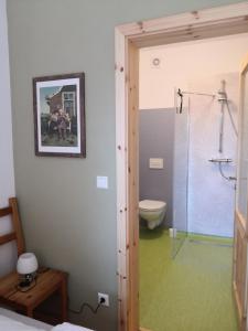 Bathroom sa Gästehaus Liemehna