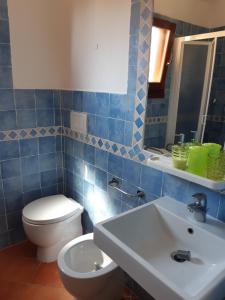 A bathroom at Mare & Mirice - Case Appartamenti Vacanza