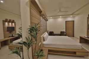 Gallery image of Hotel Grand Safari in Jaipur