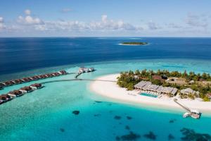 Pohľad z vtáčej perspektívy na ubytovanie The Standard, Huruvalhi Maldives
