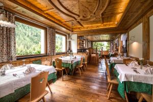 Restaurace v ubytování Hotel Salvan
