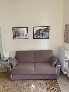 A seating area at Da Zio Giovanni