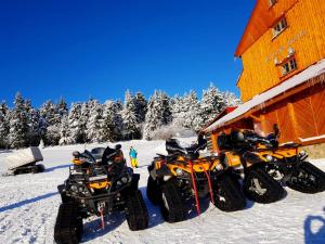 Horský hotel Kolínská bouda v zime