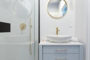 Kúpeľňa v ubytovaní Apartments Warsaw Pawia by Noclegi Renters