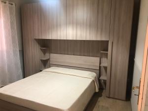 Postel nebo postele na pokoji v ubytování ESPERIA ETNA HOUSE