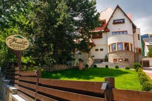 Zahrada ubytování Moviliţa Residence