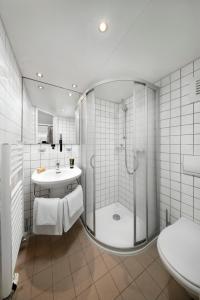 Ένα μπάνιο στο KNAUS Campingpark Leipzig