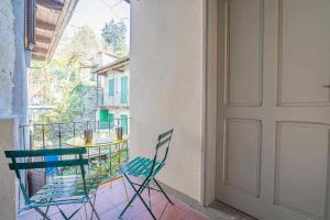 Balkón alebo terasa v ubytovaní L Arco appartamento centro storico Orta SGiulio