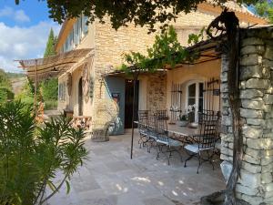 Bygningen som villaen ligger i