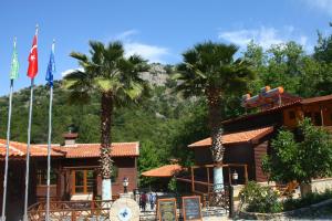 Táj Show hostels közelében