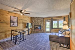 Cozy Couples Studio with Resort Pools and Hot Tubs!