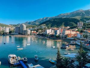 Imagen de la galería de Apartments Paradiso, en Budva