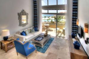 Posezení v ubytování Beachfront Paradise Luxury Penthouse Punta Cana