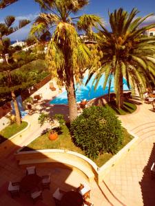 Bazén v ubytování Kissamos Hotel nebo v jeho okolí