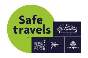 un cerchio verde con le parole "viaggi sicuri" e tre grafici di La Floresta Tarapoto Hostal a Tarapoto