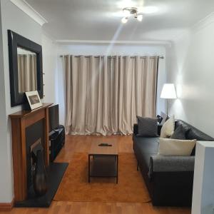 Modern Apartment good distance from Dublin City and Airport 4people 휴식 공간