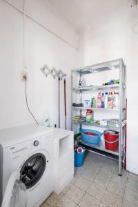 Galería fotográfica de Quiet and Cozy Urban Apartment by Wonderful Italy en Bolonia