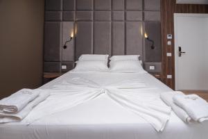 Φωτογραφία από το άλμπουμ του Hotel PortSide GF σε Vlorë