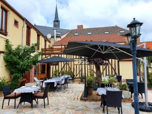 מסעדה או מקום אחר לאכול בו ב-Croix Blanche de Sologne
