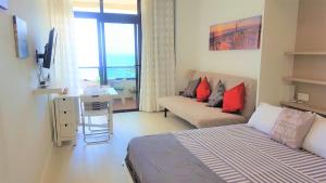A television and/or entertainment centre at White Rose
