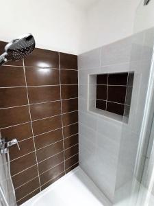 Kopalnica v nastanitvi Apartmany U Lva