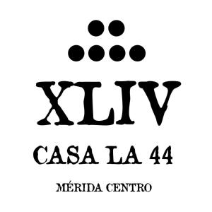an illustration of the text of the periodic table of elements at Casa "La 44" in Mérida