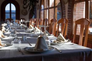 Un restaurante o sitio para comer en El Mesón de Despeñaperros